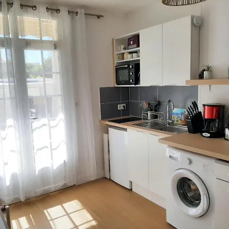 La Maison D'eugenie Avec Sa Vue Sur Les Falaises Apartment Saint-Georges-de-Didonne